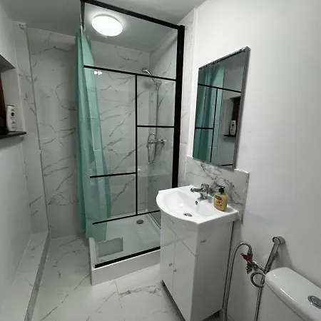 No2 Cozy Corner Apartment